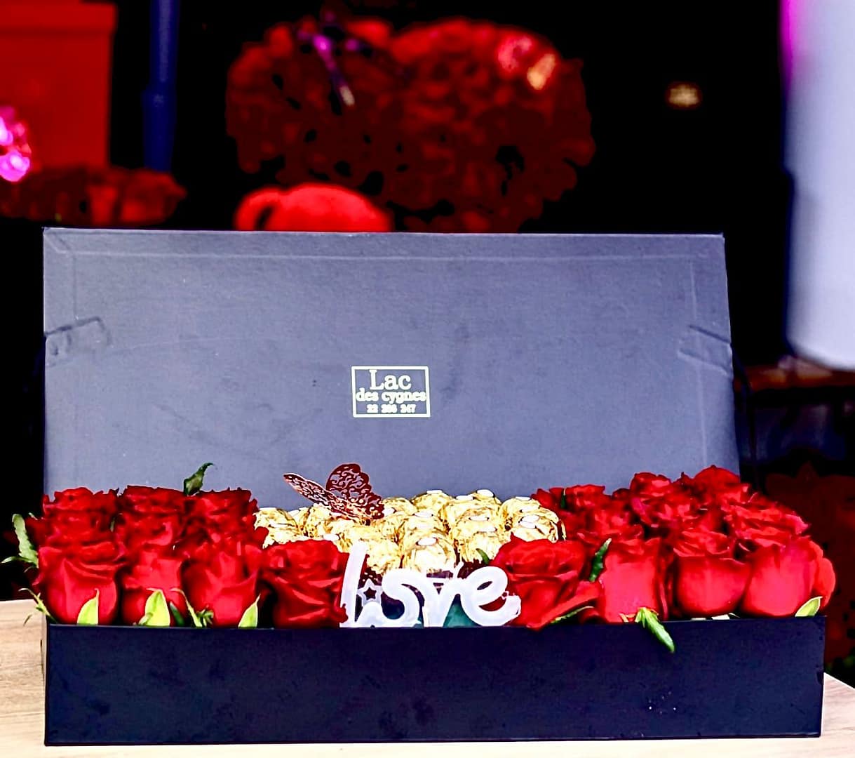LC024 Royal Romance Box - Image 1