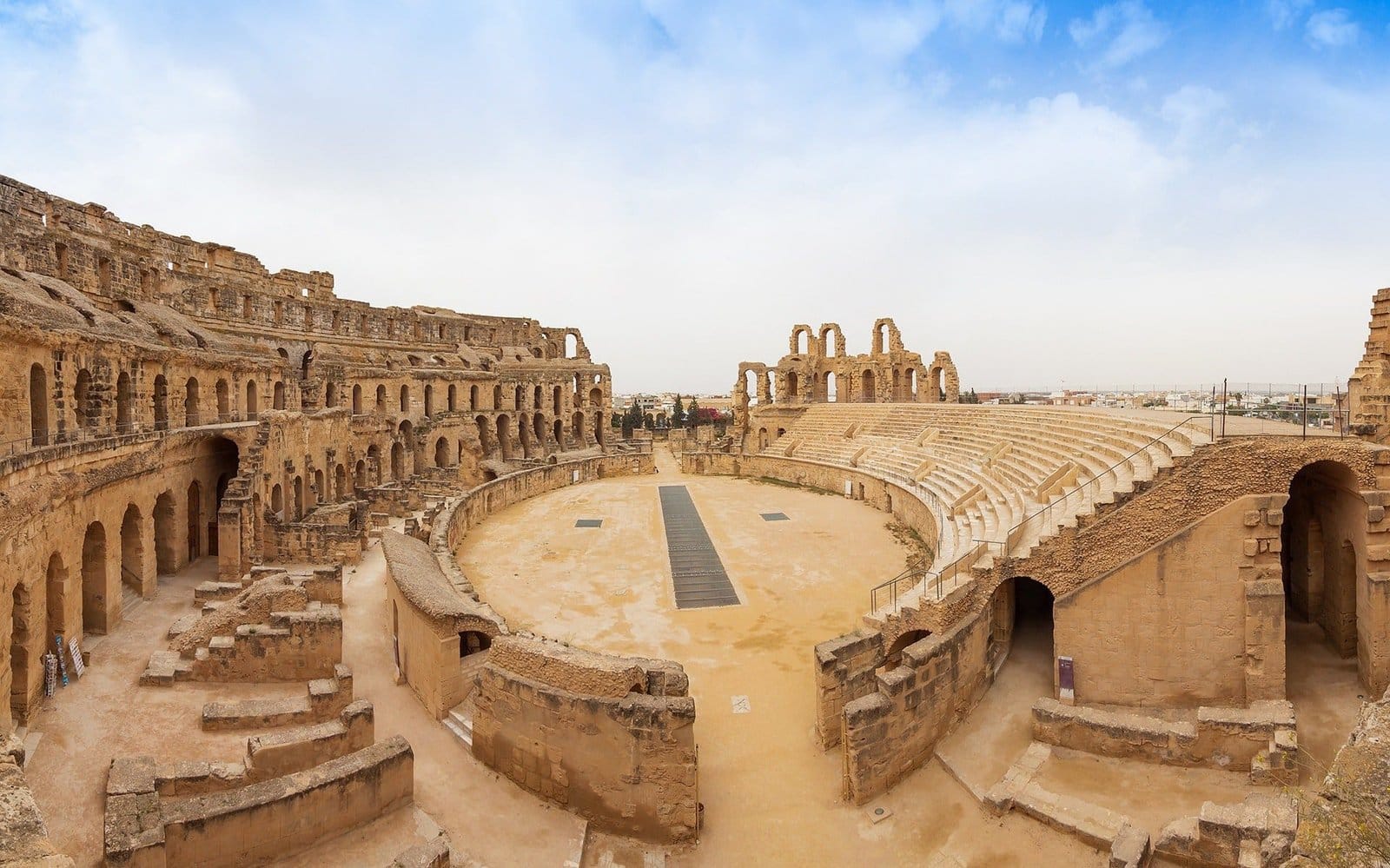 Discover the Magic of Tunisia: A Travel Guide to the Heart of North Africa | Giftili Discover Tunisia