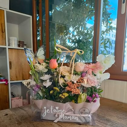 Flower Bouquets to Tunisia