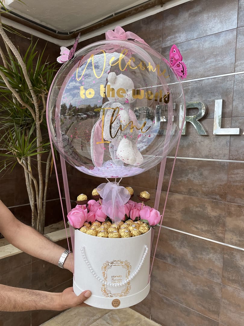 New Born Box White Pink Giftili Tunisia Balloons