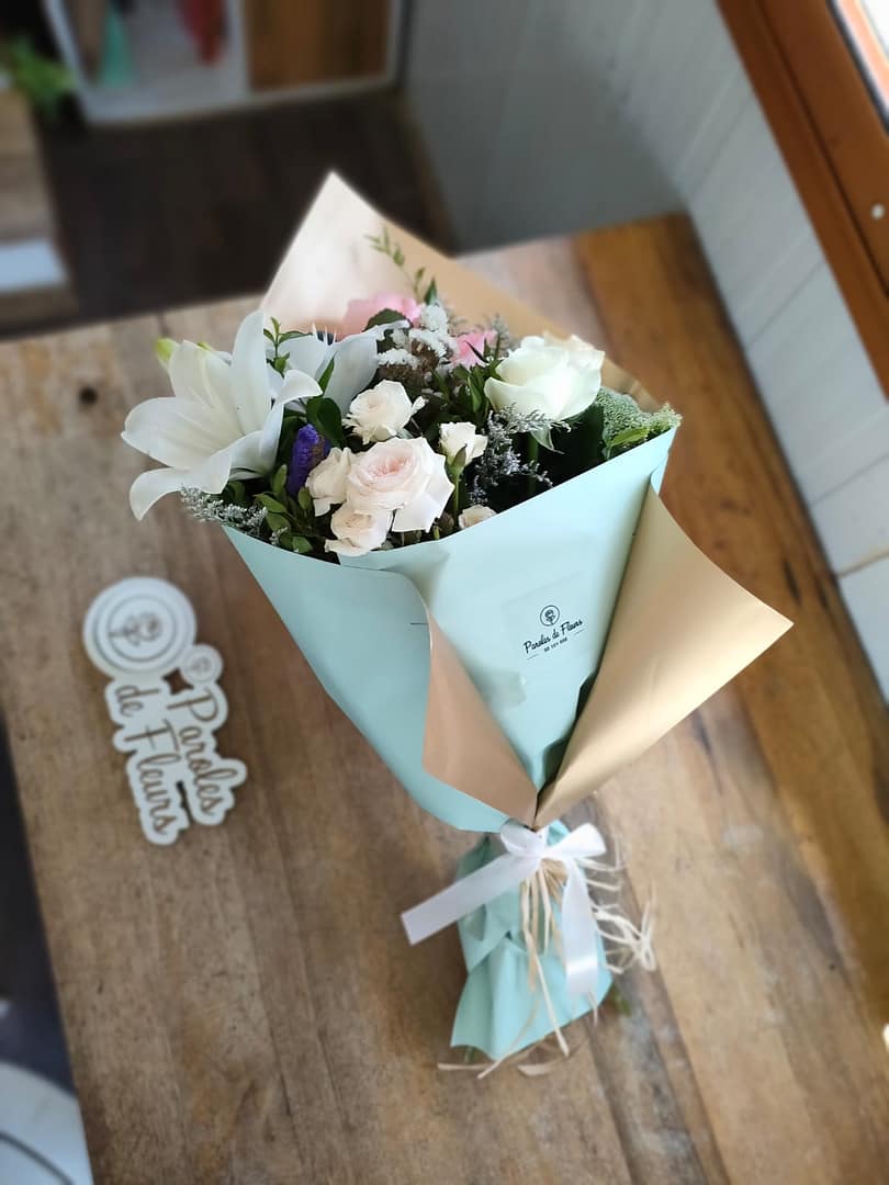 Mini Bouquet Tunisia Green Tunisia Giftili Flowers