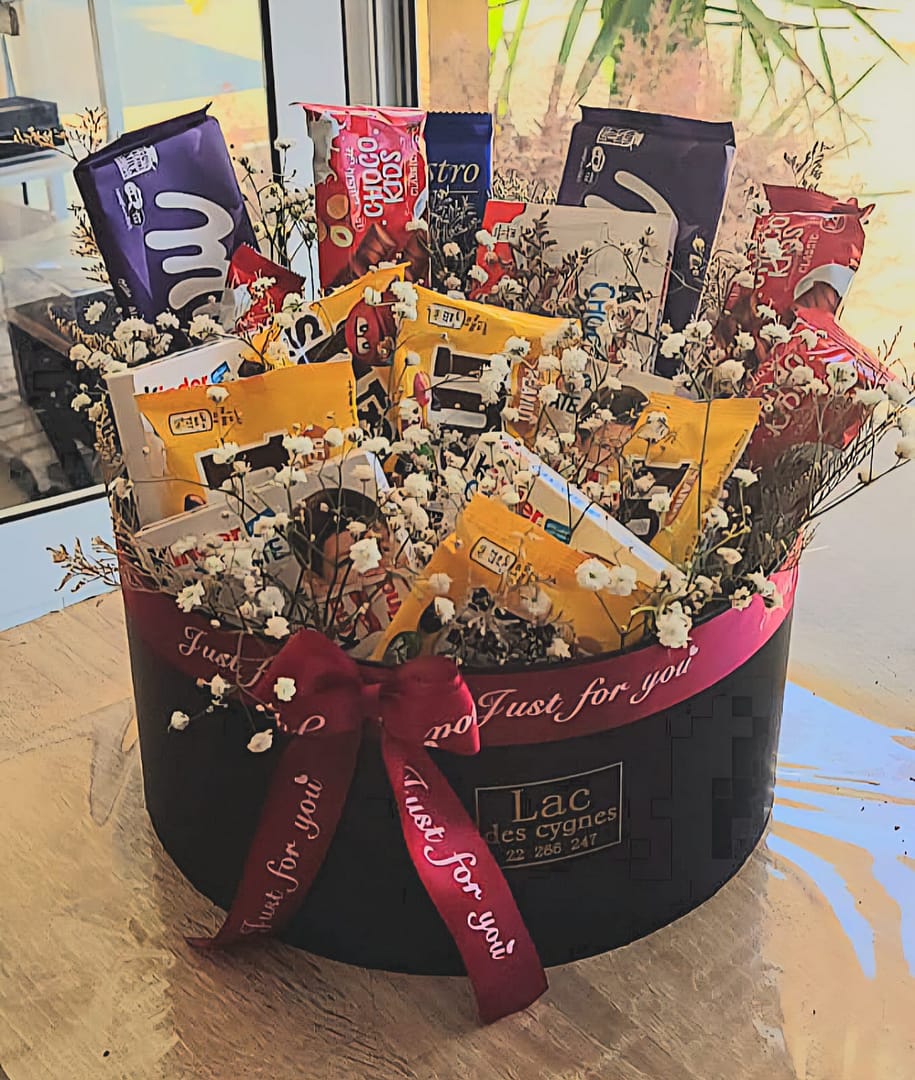 LC026 Free Chocolate Delivery Tunisia