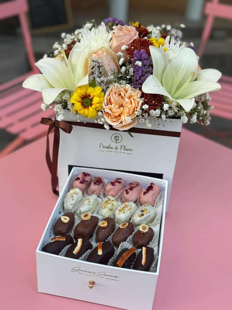 Dates Flower Box