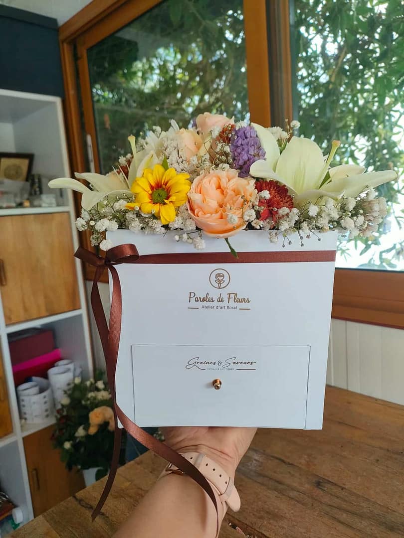 Dates Flower Box - Image 2
