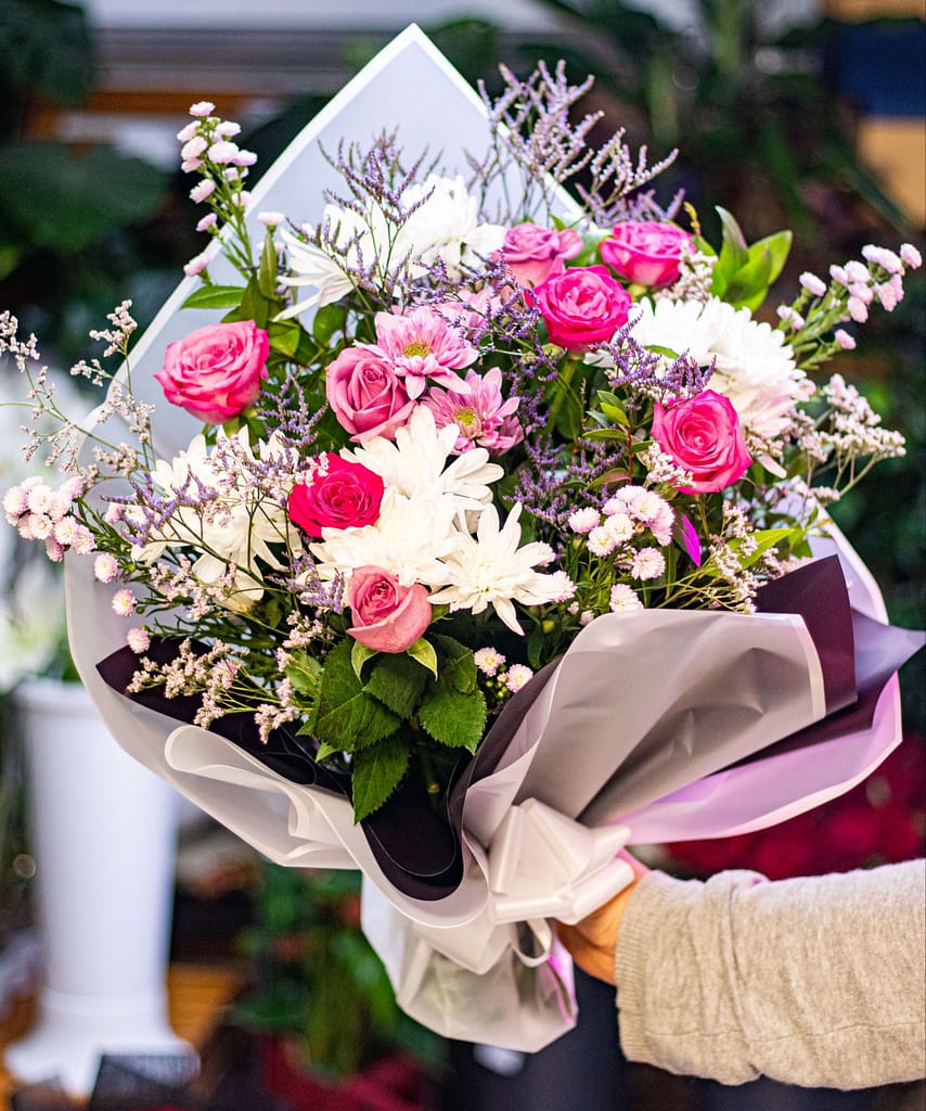 tr319208458410315677553